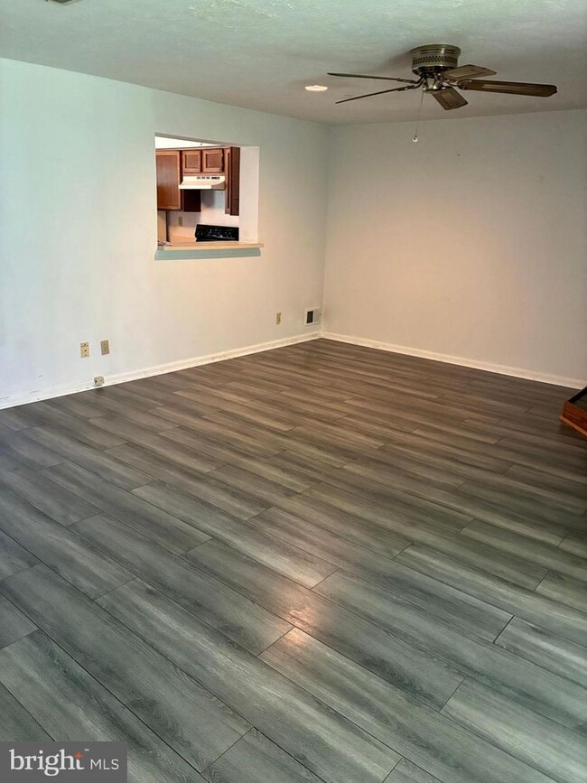 201 Villa Knoll Ct in Sicklerville, NJ - Building Photo - Building Photo