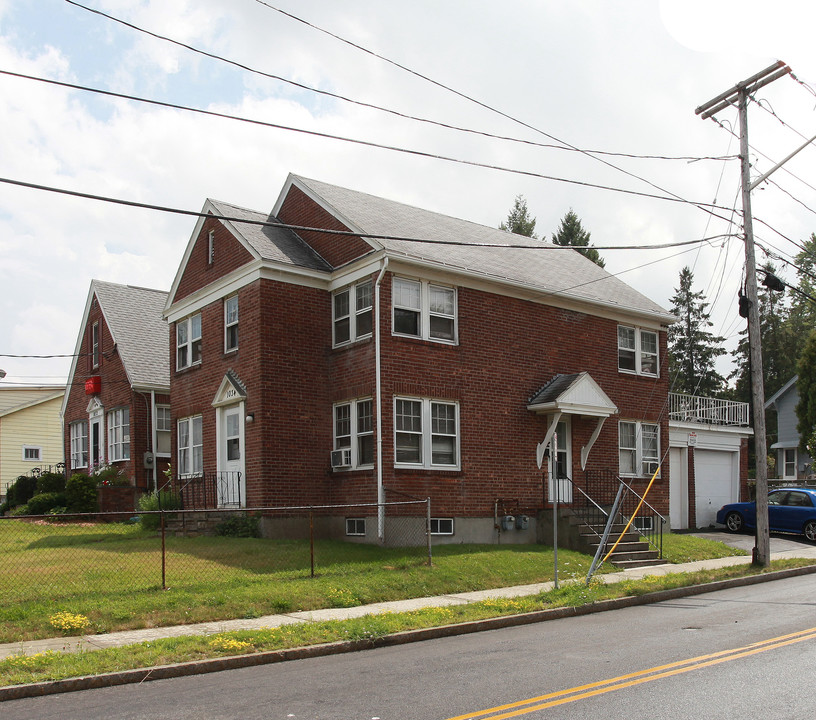 1034 Central Ave in Albany, NY - Building Photo