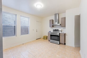 3748 S Parnell Ave in Chicago, IL - Building Photo - Building Photo