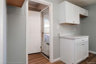 22619 Furton St in St. Clair Shores, MI - Foto de edificio - Building Photo