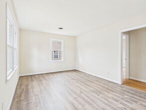 1018 Barlen Dr in Richmond, VA - Building Photo - Building Photo