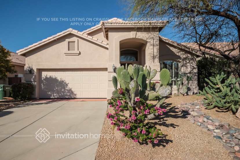 28652 N 45th Way in Cave Creek, AZ - Building Photo