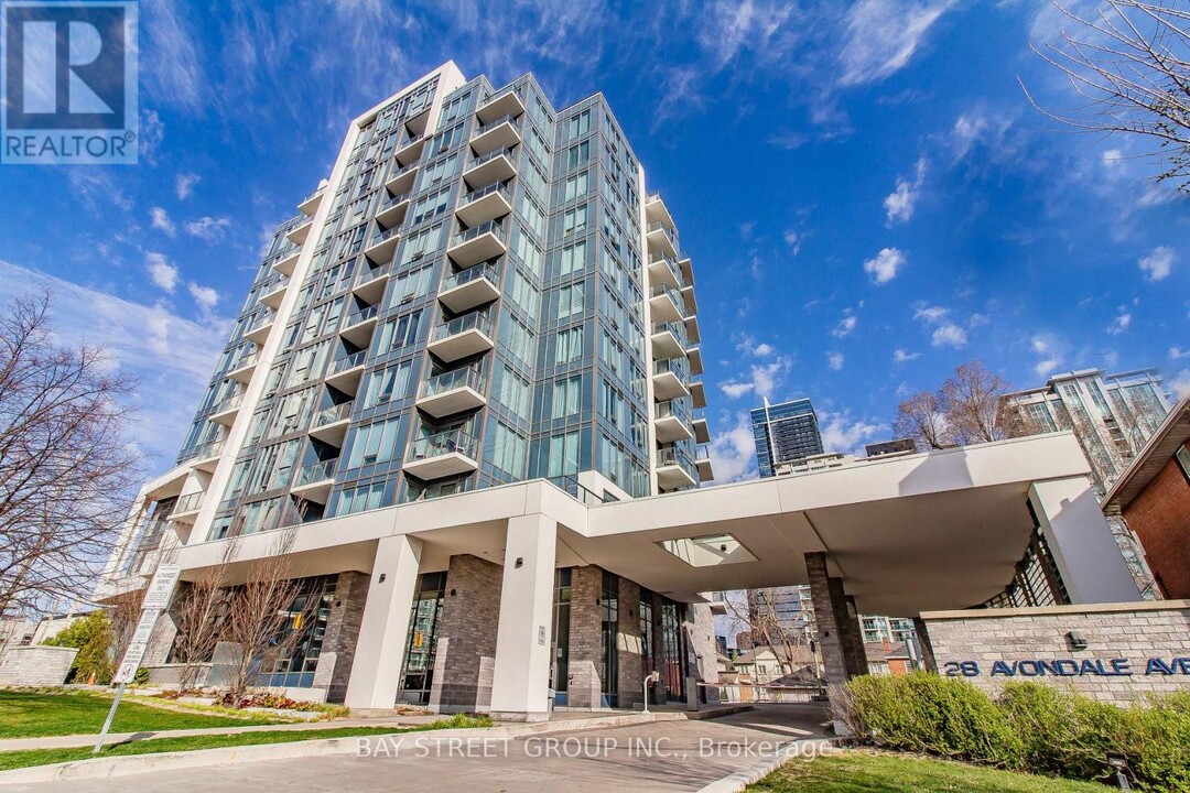 28-728 Avondale Ave in Toronto, ON - Building Photo
