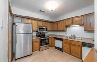 1360 Cedarwood Dr, Unit B2 - 6