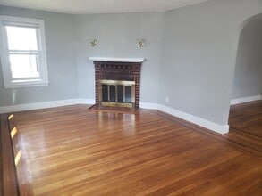 20 Mermaid Ave in Winthrop, MA - Building Photo - Building Photo