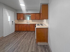 27 Ridgewood St in Kalamazoo, MI - Building Photo - Building Photo