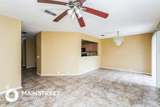 8520 Gatlinburg Dr in Fort Worth, TX - Foto de edificio - Building Photo