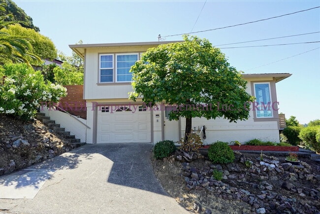 property at 3 Stewart Dr