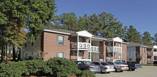 1920 Gion St in Sumter, SC - Foto de edificio - Building Photo