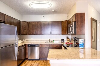 25 Bank St-Unit -FL21-ID1050436P in White Plains, NY - Building Photo - Building Photo