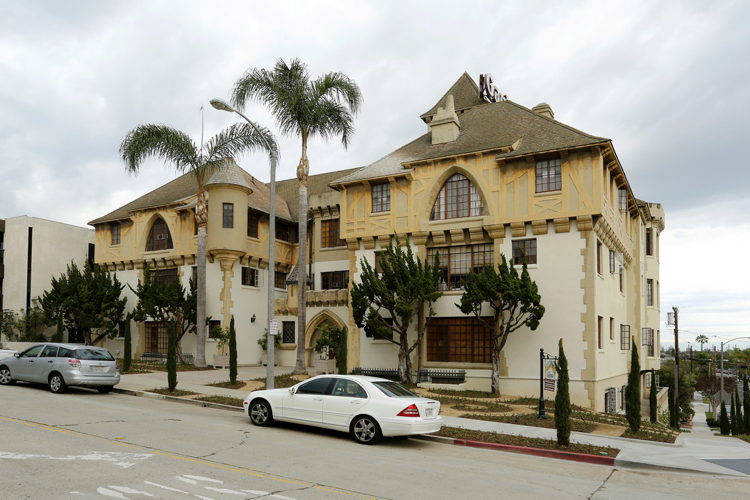 Gaytonia Apartments in Long Beach, CA - Foto de edificio