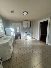 629 W Market St in New Albany, IN - Building Photo - Building Photo