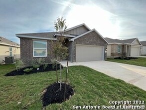 7010 Pail Pl in San Antonio, TX - Building Photo - Building Photo
