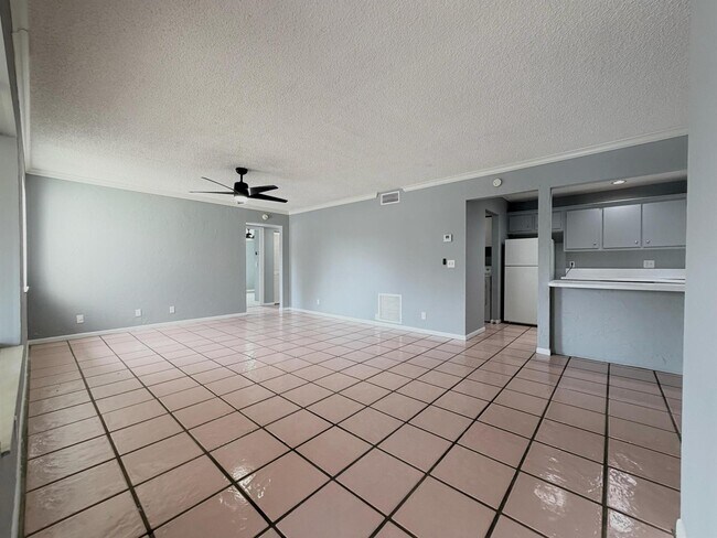 4987 Sable Pine Cir, Unit A2 in West Palm Beach, FL - Building Photo - Building Photo