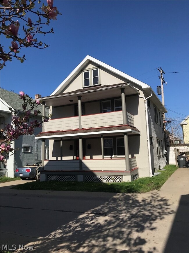 property at 1275 Clifton Prado