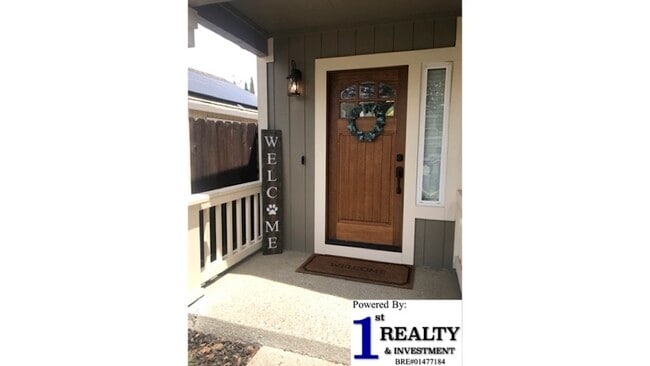 property at 318 Robin Cir