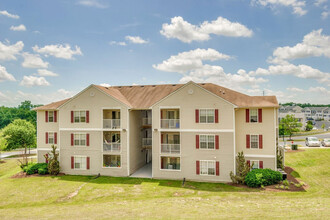 Chestnut Ridge Apartments in Harrisonburg, VA - Building Photo - Building Photo