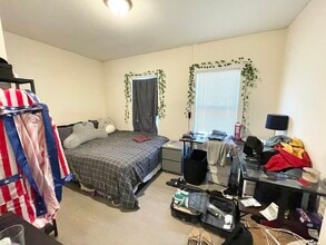 21 Iroquois St in Boston, MA - Building Photo - Building Photo