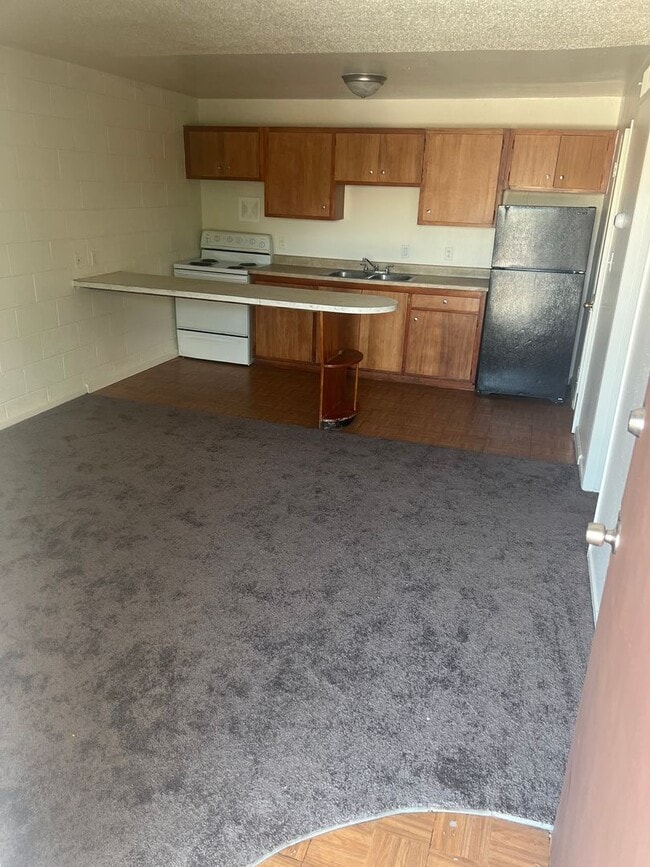 3719 Hazelwood St in Las Vegas, NV - Building Photo - Building Photo