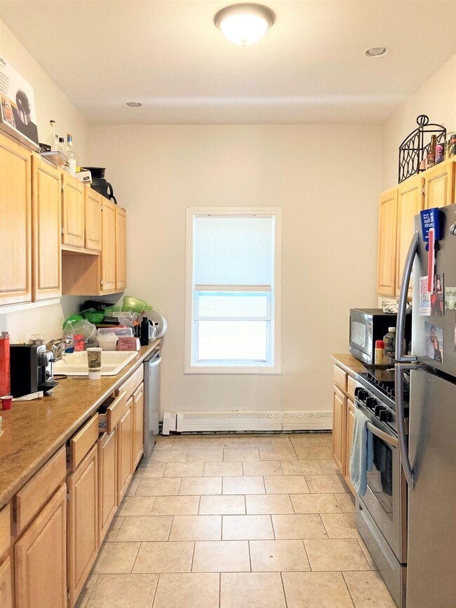 71 Cross St, Unit 2