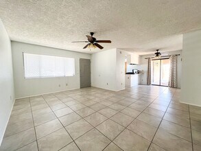 6245 Cahuilla Ave in Twentynine Palms, CA - Building Photo - Building Photo