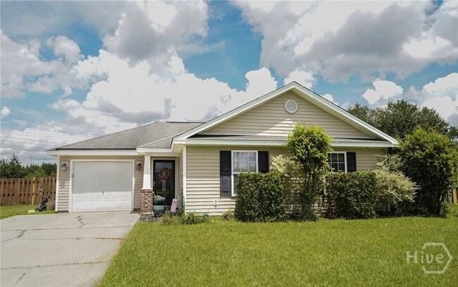 property at 170 Willow Oak Dr