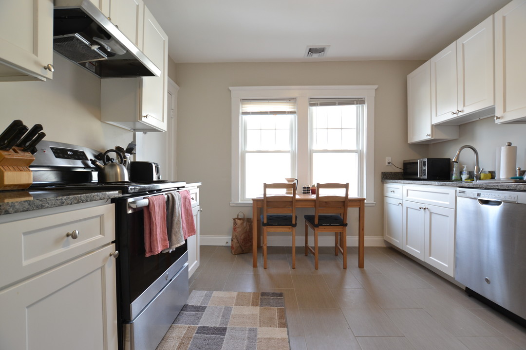 61 Bennett St, Unit 1 in Boston, MA - Building Photo
