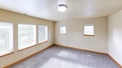 1954-56 Willard Street in Ferndale, WA - Foto de edificio - Building Photo