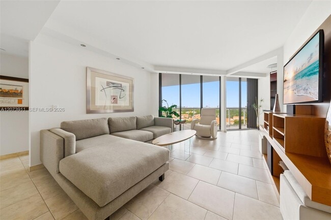 property at 3610 Yacht Club Dr