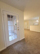 1912 Salem Bluff Dr in Winston-Salem, NC - Building Photo - Building Photo