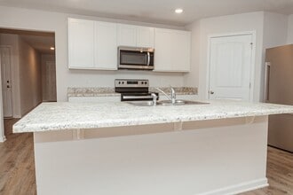 3578 Sugar Maple Ln in Crestview, FL - Building Photo - Building Photo