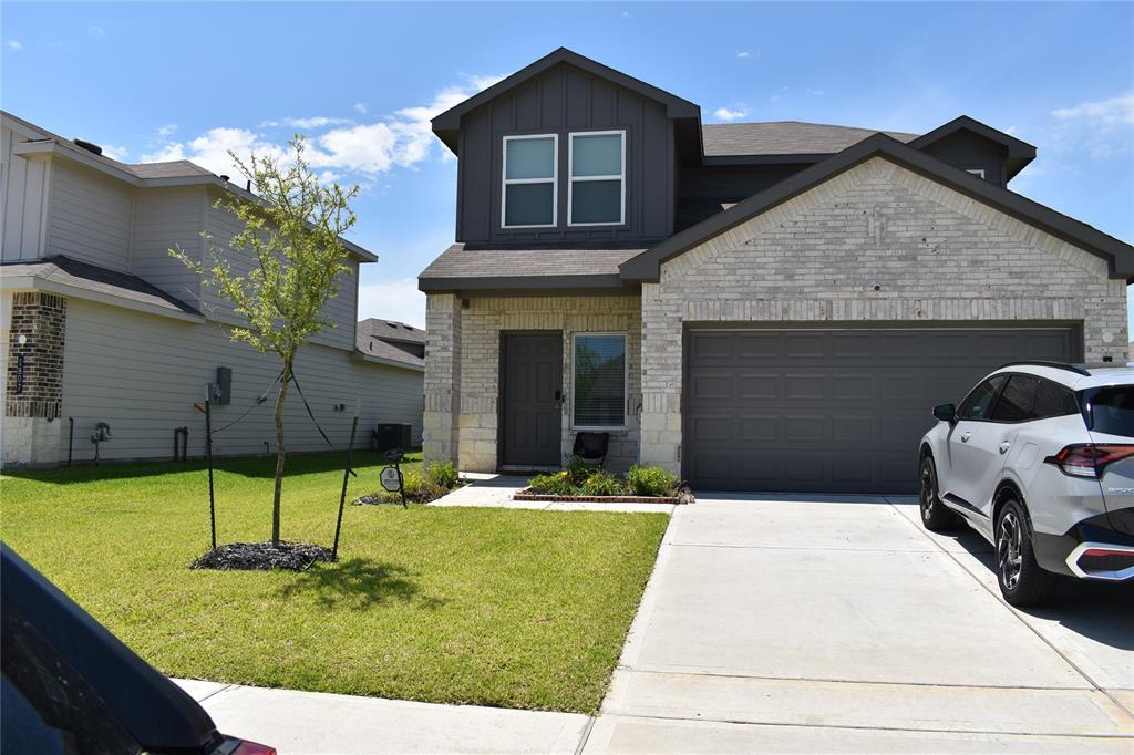 1811 Legacy Hills Dr in Houston, TX - Building Photo