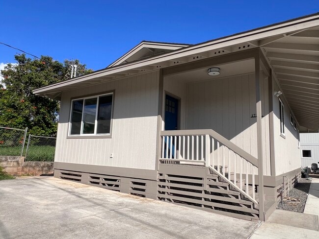 property at 1739 Lanakila Ave
