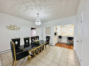 39 Richardson St in Malden, MA - Building Photo - Building Photo
