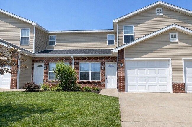 5000 Derby Ridge Dr in Columbia, MO - Foto de edificio - Building Photo