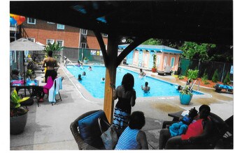 458 Middle Turnpike W, Unit BROOK HAVEN APTS in Manchester, CT - Building Photo - Building Photo