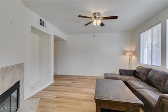 10220 Delray Beach Ave in Las Vegas, NV - Building Photo - Building Photo