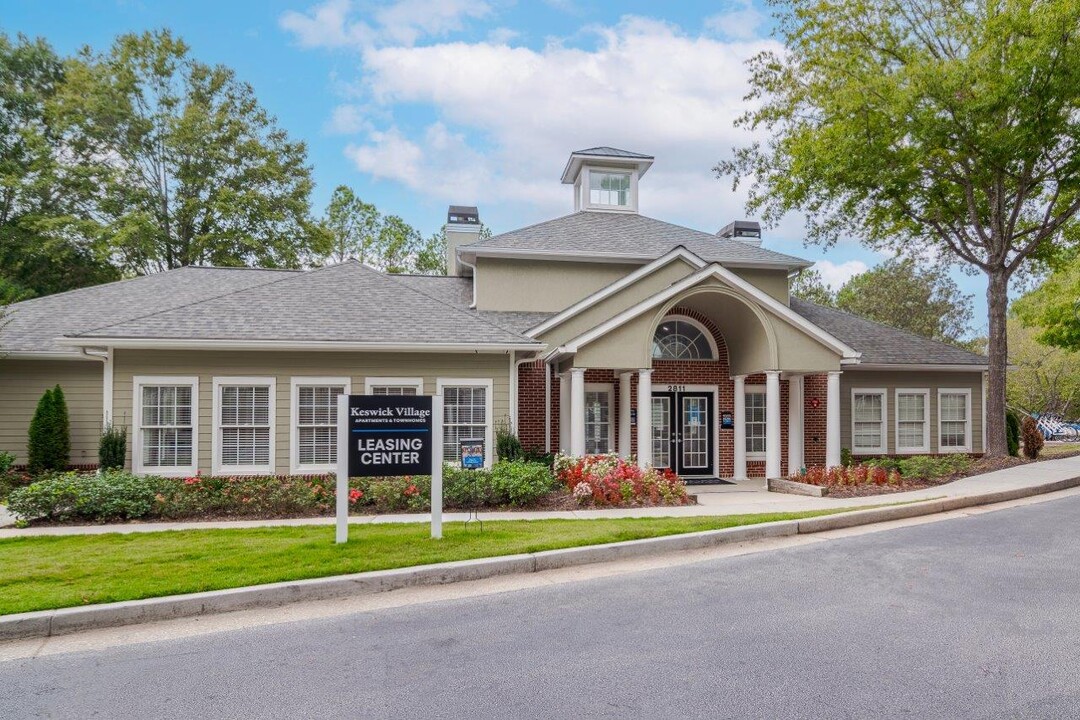 Keswick Village Apartments and Townhomes in Conyers, GA - Building Photo