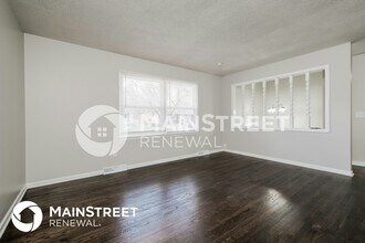 9817 W 56th Terrace in Shawnee, KS - Building Photo - Building Photo