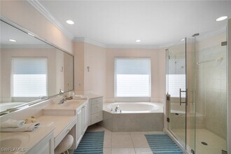 409 Waterleaf Ct in Marco Island, FL - Building Photo - Building Photo