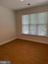 11463 Galliec St in Fairfax, VA - Building Photo - Building Photo