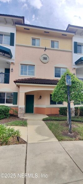 9745 Touchton Rd, Unit 1803 in Jacksonville, FL - Building Photo - Building Photo
