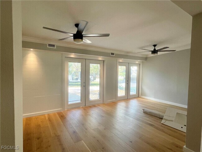 3826 Harold Ave in Ft. Myers, FL - Building Photo - Building Photo