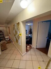 2012 Commonwealth Ave in Boston, MA - Building Photo - Building Photo