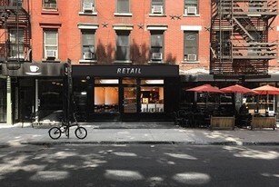 343 E Tenth St in New York, NY - Building Photo