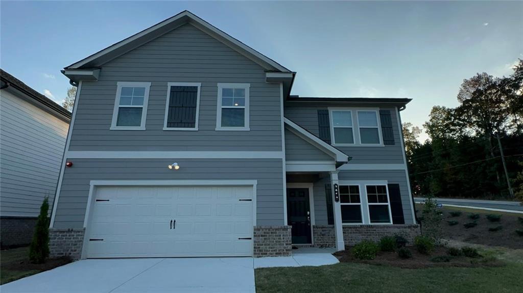 2052 Pecan Dr in Douglasville, GA - Building Photo