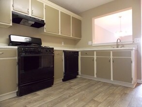 Ashford Meadows in Lilburn, GA - Building Photo - Building Photo