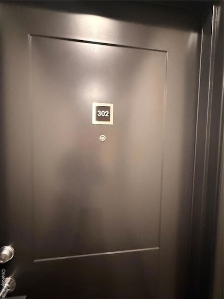 122 Greenwich Ave, Unit 302 in Goshen, NY - Building Photo - Building Photo