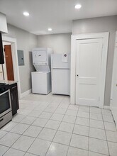 198 W End Ave, Unit 1L in Newark, NJ - Foto de edificio - Building Photo