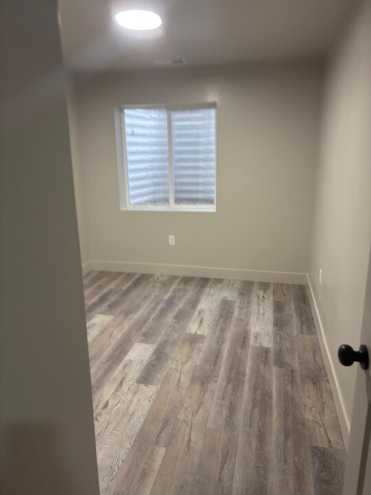 11886 Teton Pk Dr in Herriman, UT - Foto de edificio